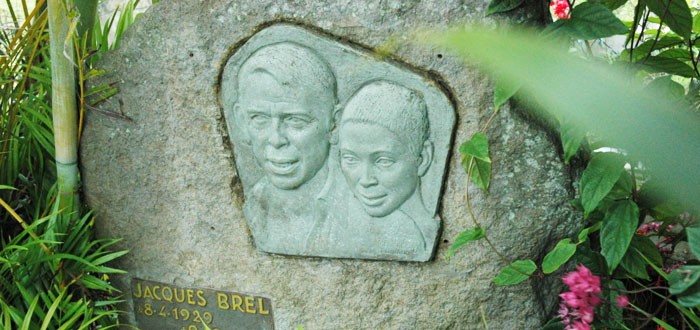 Tombstone of Jacques Brel